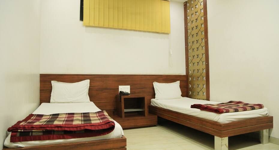 Hotel Dhanshree Executive Lodging, Aurangabad 5